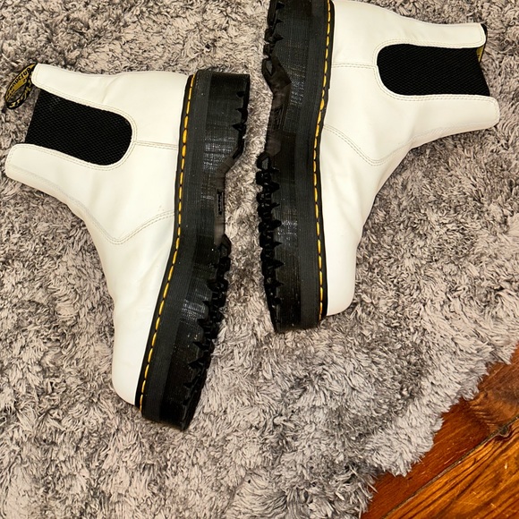 2976 SMOOTH LEATHER PLATFORM CHELSEA BOOTS size 12 - Picture 7 of 12